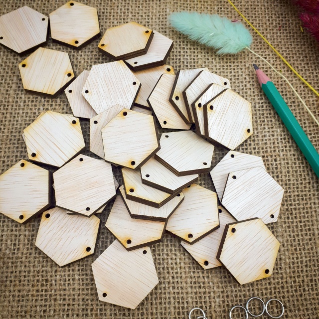 Hexagon, 3x3,5 cm, 36 buc., placaj lemn natur