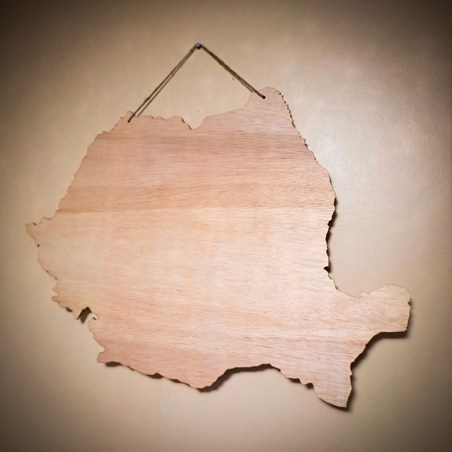 Harta României, 85×60 cm, placaj lemn :: 85×60 cm