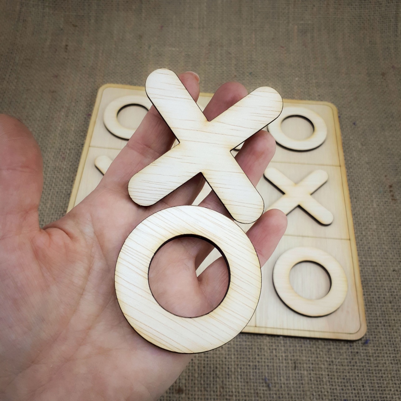 Joc strategic X și O, 25×25 cm, placaj